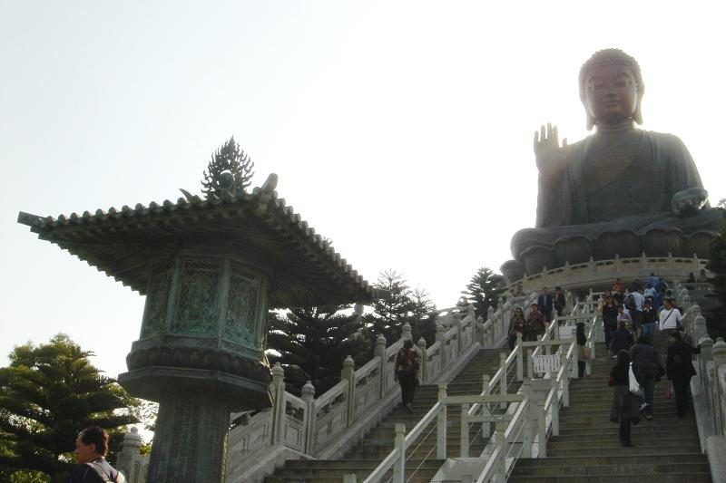 Tian Tan Buddha